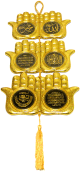 Pendentif dore en 3 parties, chacune avec 2 mains en signe d'invocation