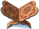 Porte Coran en bois clair sculpte avec de jolis motifs (Deux pieces qui s'emboitent de 37 x 23 cm)