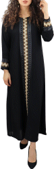 Robe noire avec motifs brodes et perles