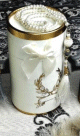 Coffret Cadeau Priere Tapis et chapelet de luxe (boite ronde doree) - Couleur blanc casse